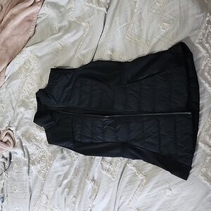 Lululemon womens running down for it all vest